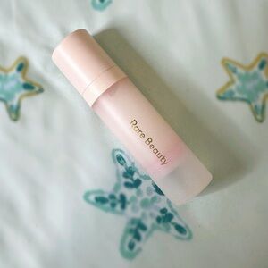Rare Beauty Pore Diffusing Primer